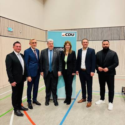 v.l.: Daniel Jungwirth, Armin Schuster, Peter Schellhorn, Anja Herzog, Stefan Glaser, Hakan Dirim